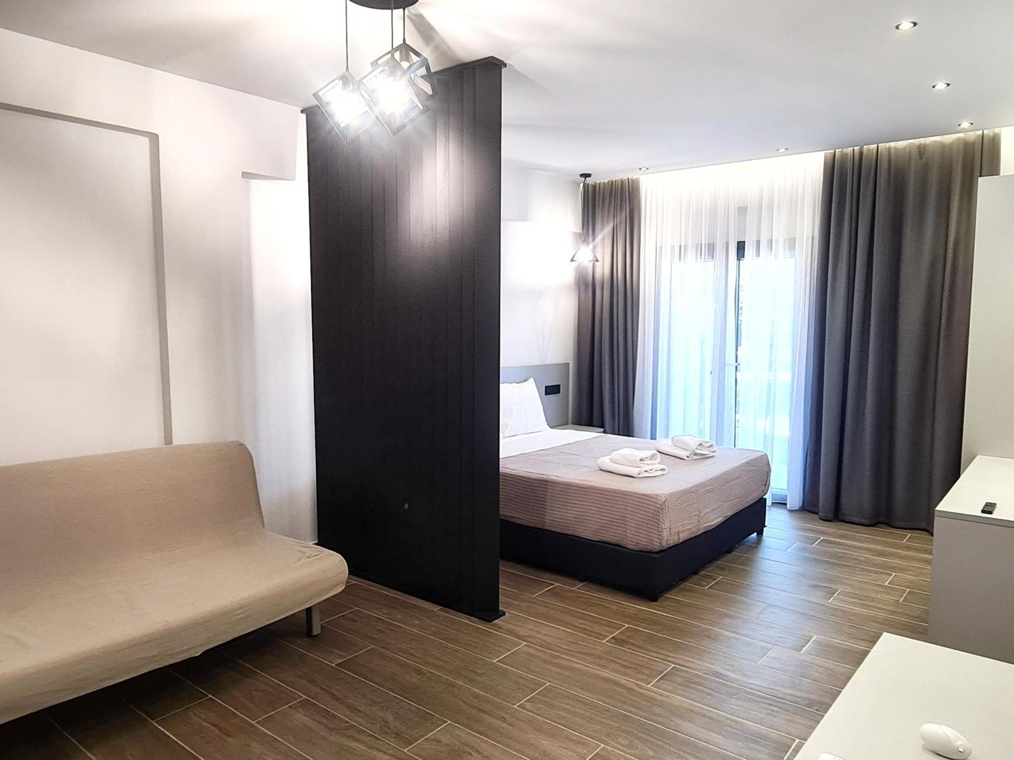 Agnanti-Apartments B 尼基季 外观 照片