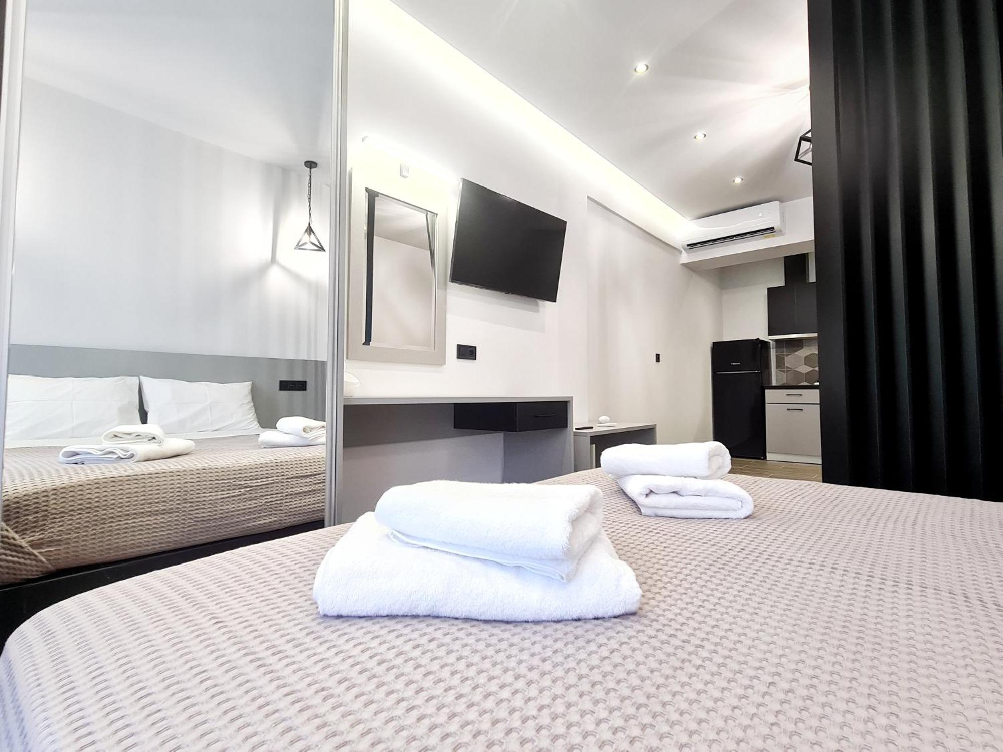 Agnanti-Apartments B 尼基季 外观 照片